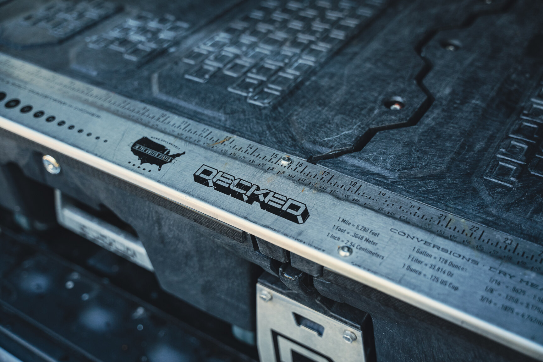 Interiörbild 2017 Dodge Ram 1500 AEV (109)