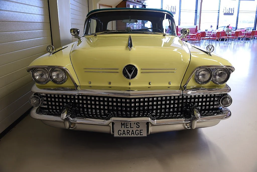 Bild von 1958 Buick Limited (4)