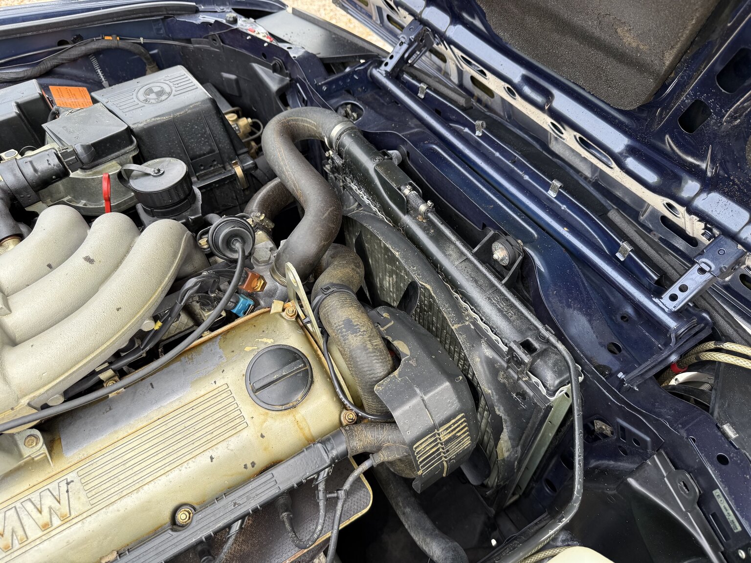 Image of 1987 BMW 325i Convertible mechanics
