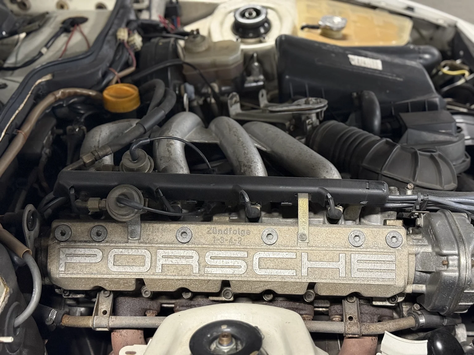 1984 PORSCHE 944 Targa (11), Mekanik