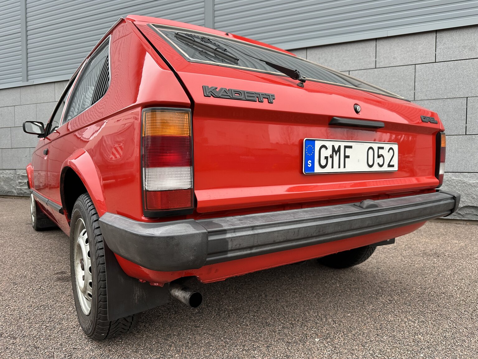 Exterior image of 1983 Opel Kadett (39)