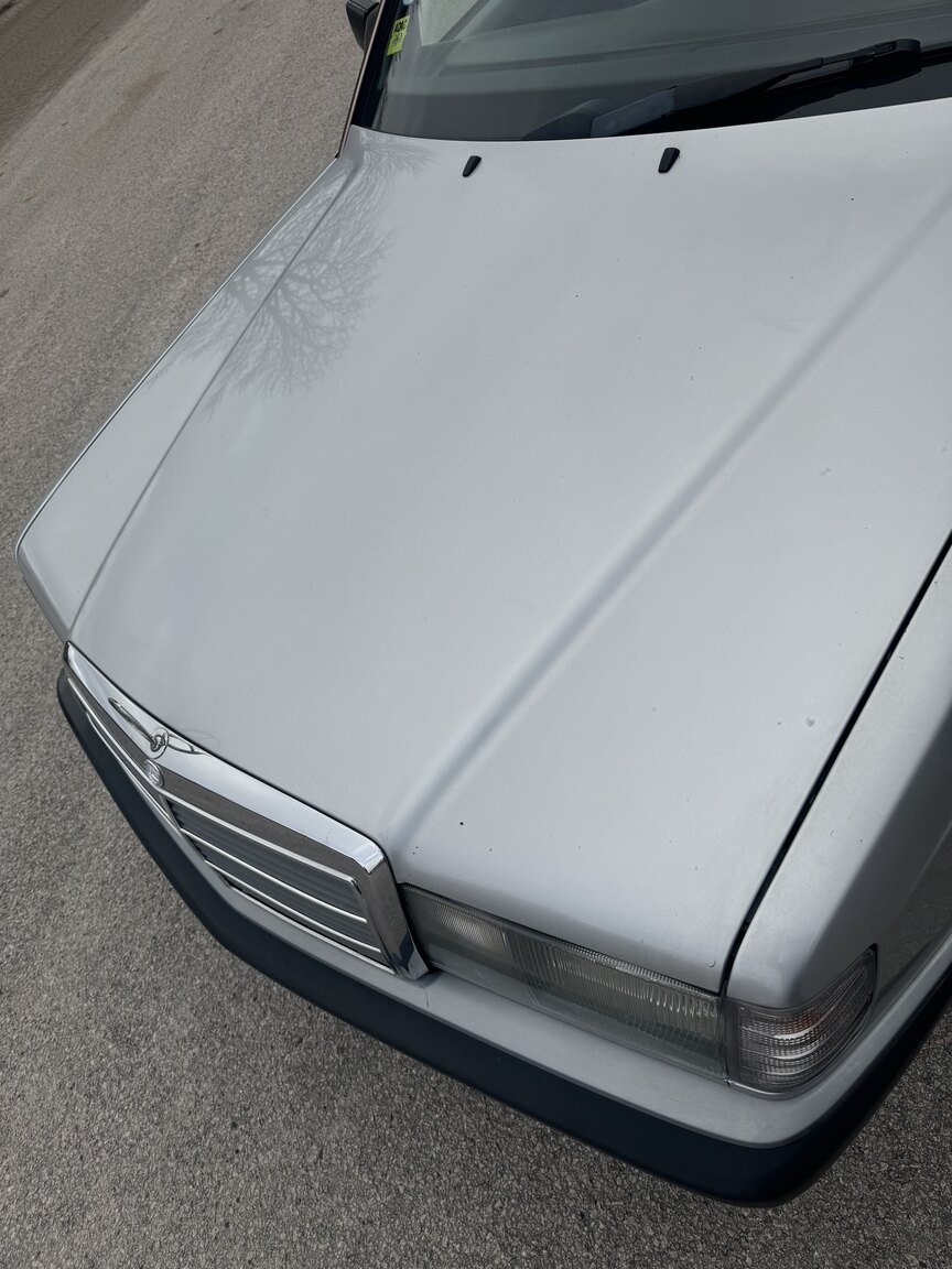 Exterior image of 1992 Mercedes-Benz 190 D