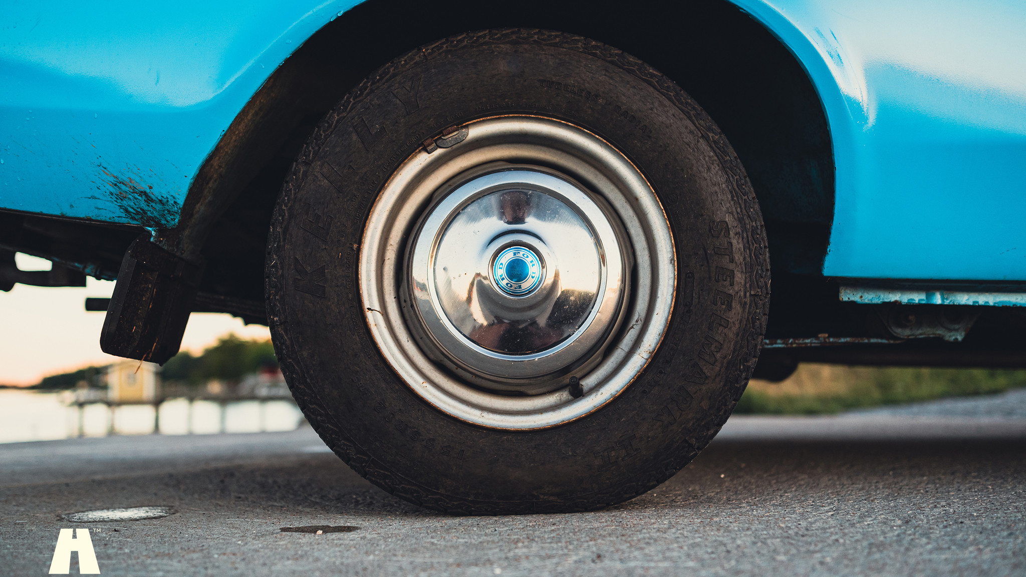 Aussenfoto 1974 Ford Escort MK1
