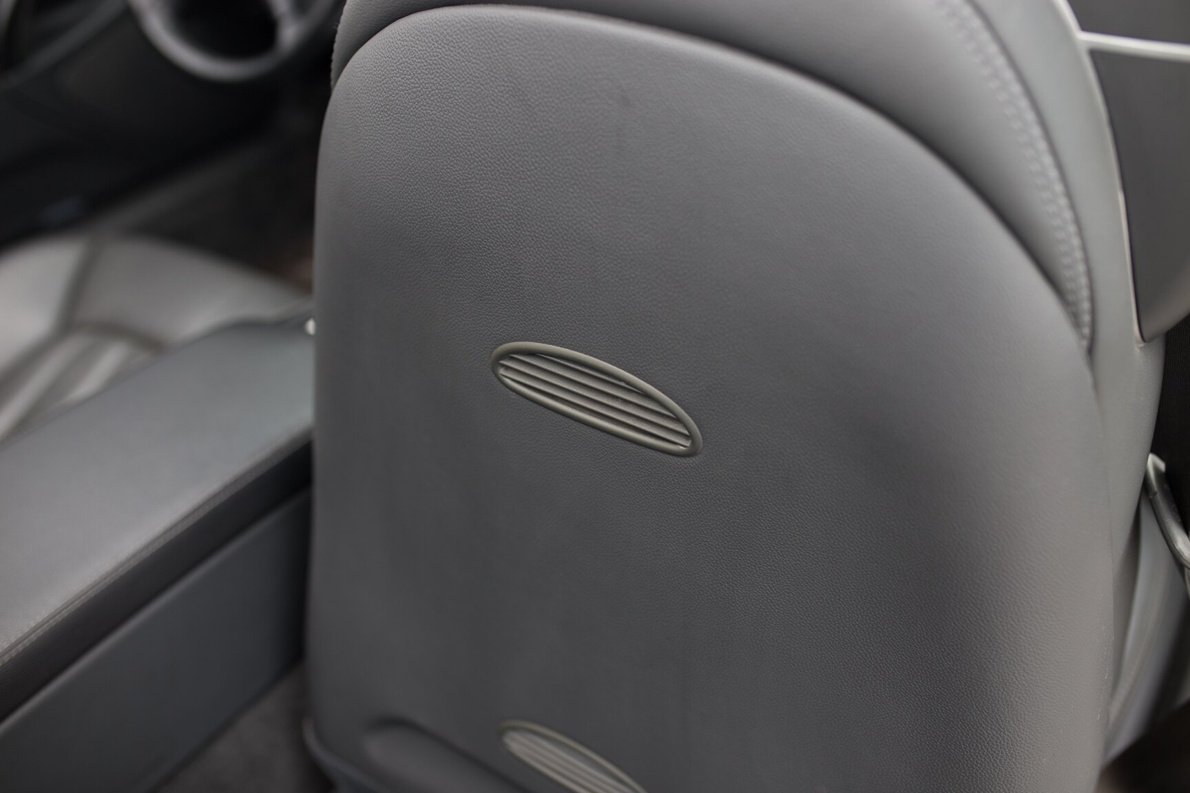 Interior image of 2002 Mercedes-Benz SL55 AMG