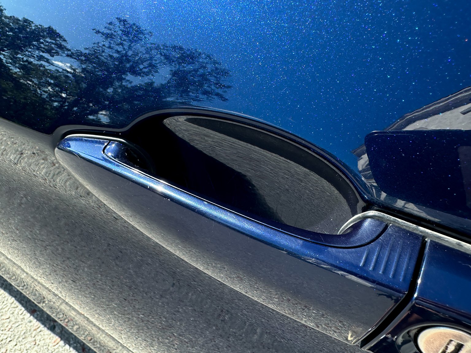 Exterior image of 2018 BMW 430i xDrive Convertible