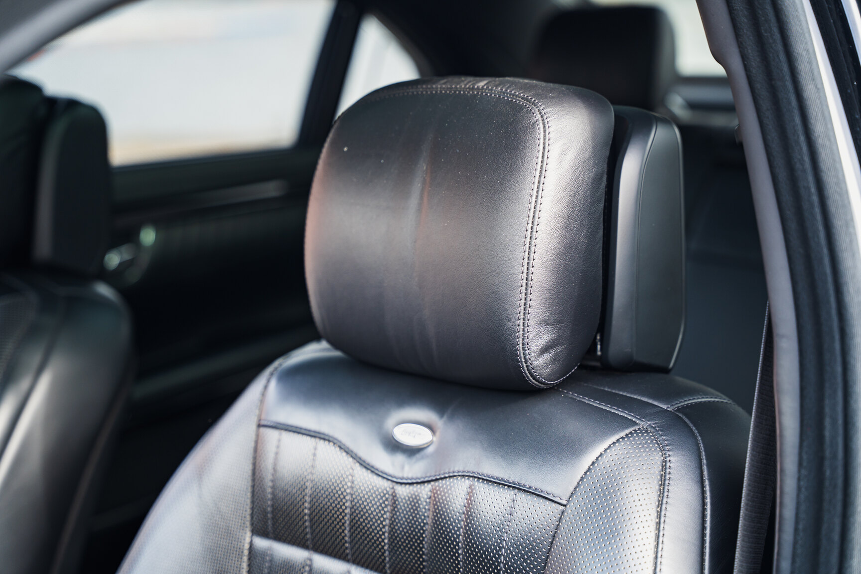 Innenraumfoto von 2011 Mercedes-Benz S600