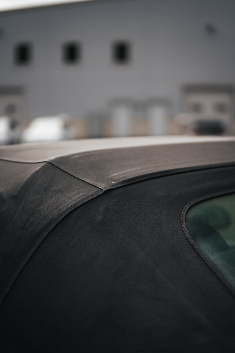 Exterior image of 2000 Honda S2000 AP1