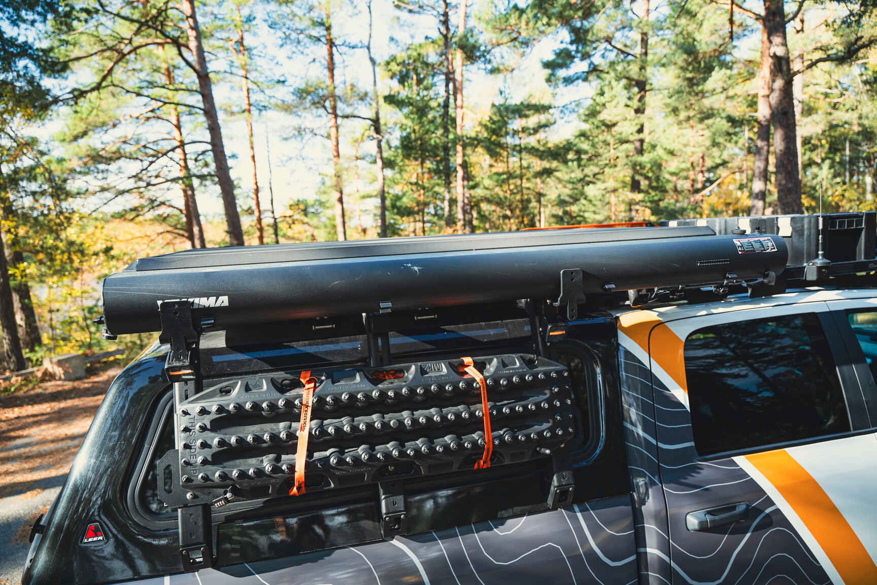 Exteriörbild på 2017 Dodge Ram 1500 AEV (87)