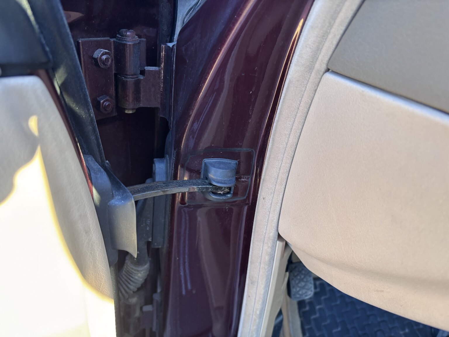 Interior image of 1996 BMW 728iA