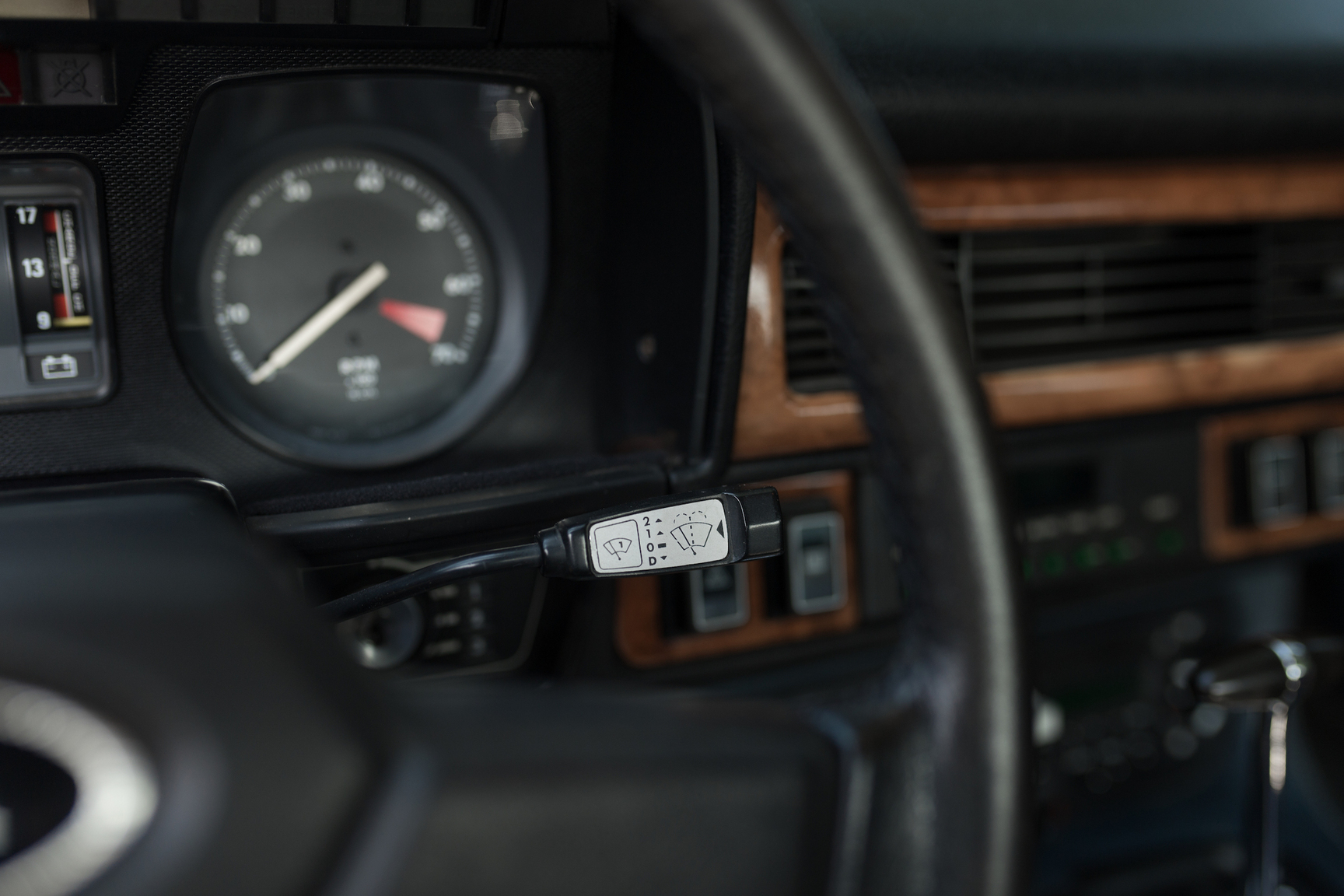 Innenraumfoto von 1987 Jaguar Xj-SC (23)