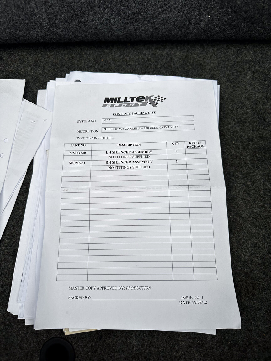 Documentation for 1999 Porsche 911 Carrera 4