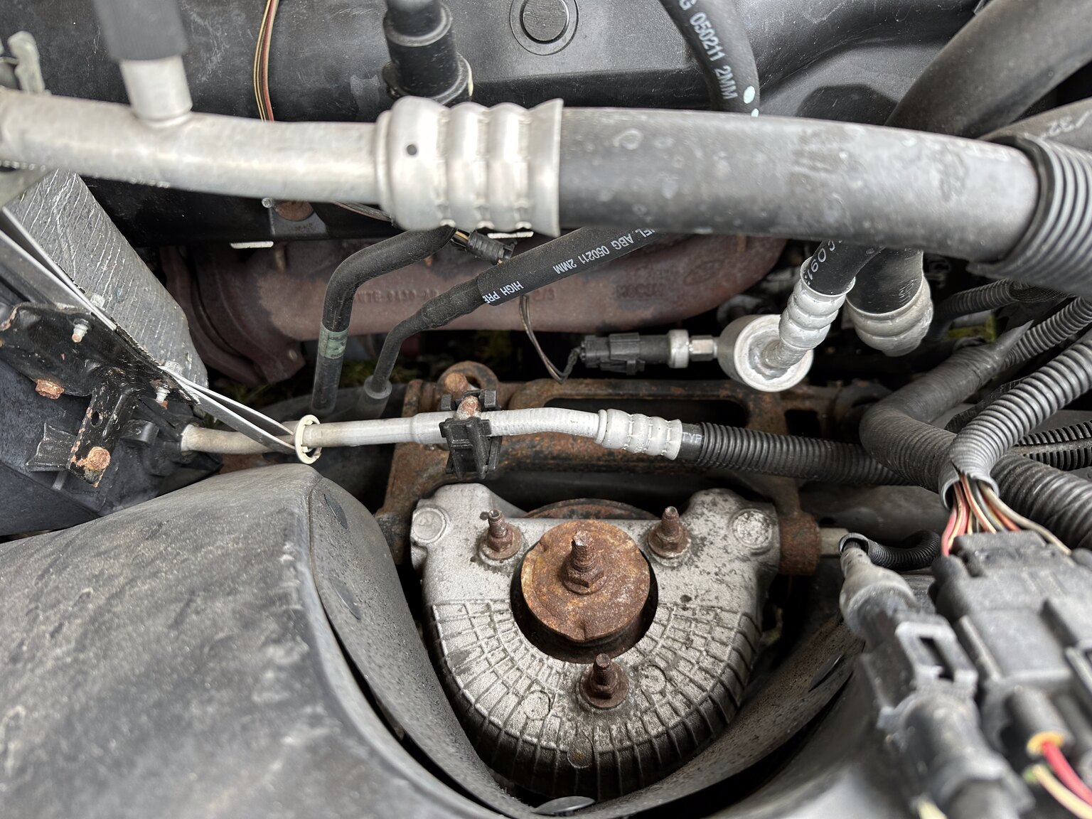 Image of 2011 Ford Crown Victoria New York Cab mechanics (13)