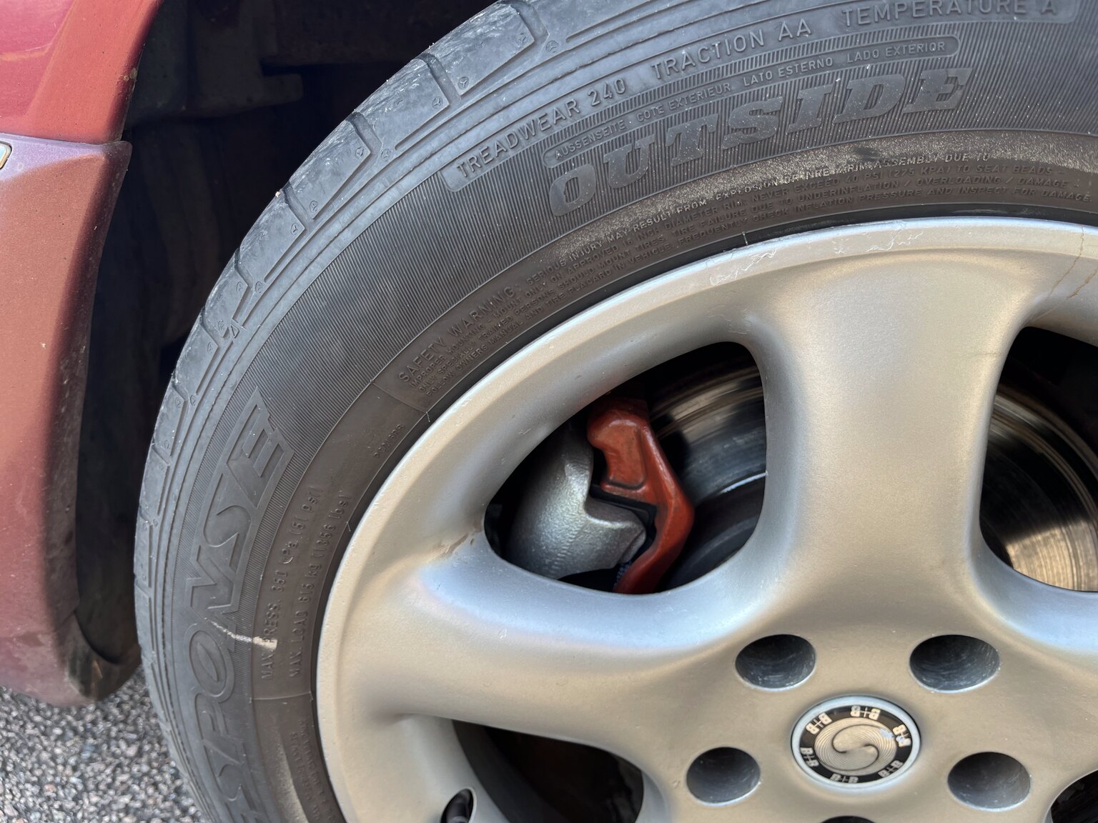 Exterior image of 1990 Mercedes-Benz 230 E