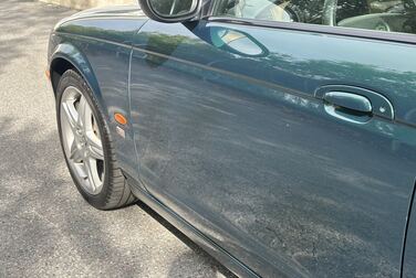 Exterior image of 2003 Jaguar S-Type R