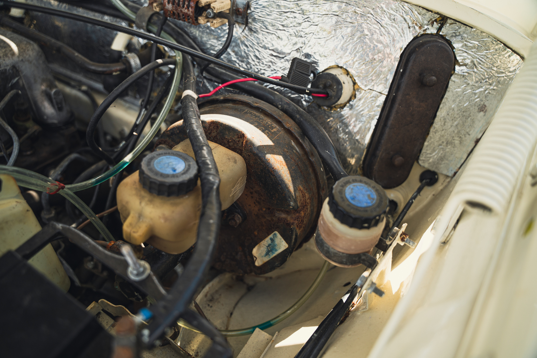 Image of 1966 Mercedes-Benz 200 D "Heckflosse" mechanics