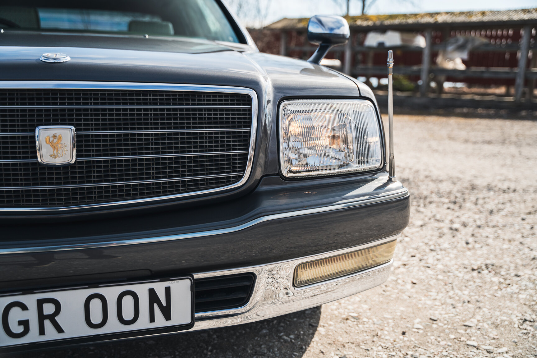 Exteriörbild på 2000 Toyota Century