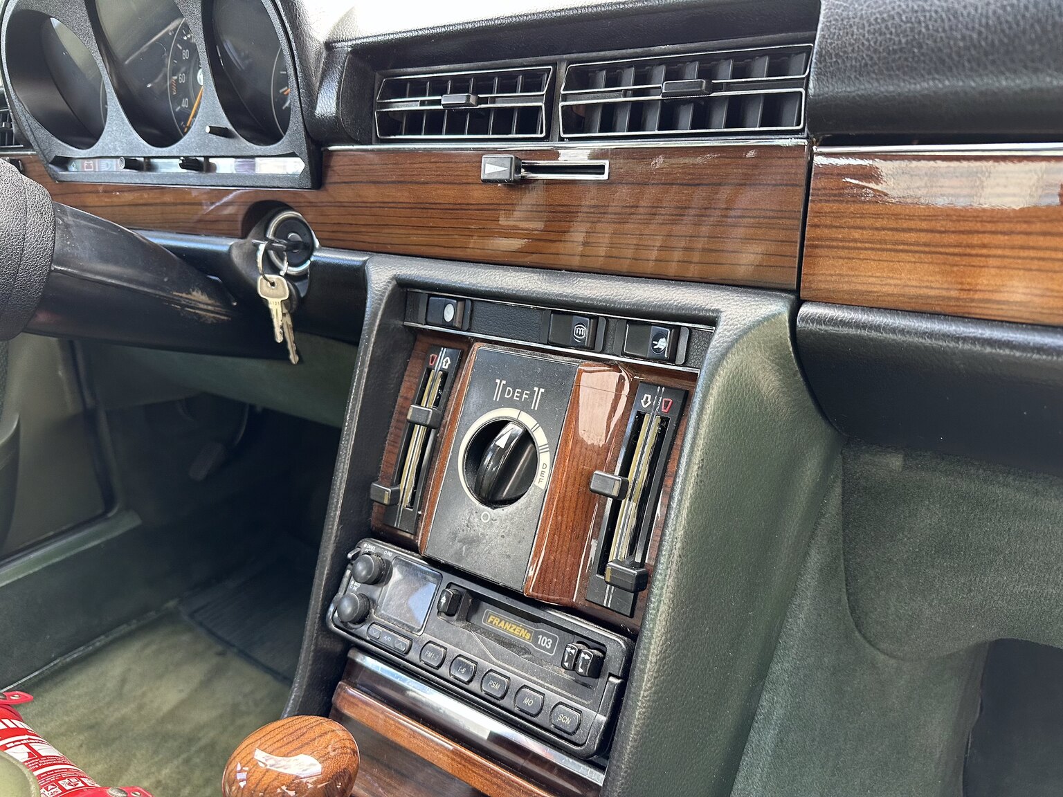 Interiörbild 1975 Mercedes Benz 450 SEL (50)