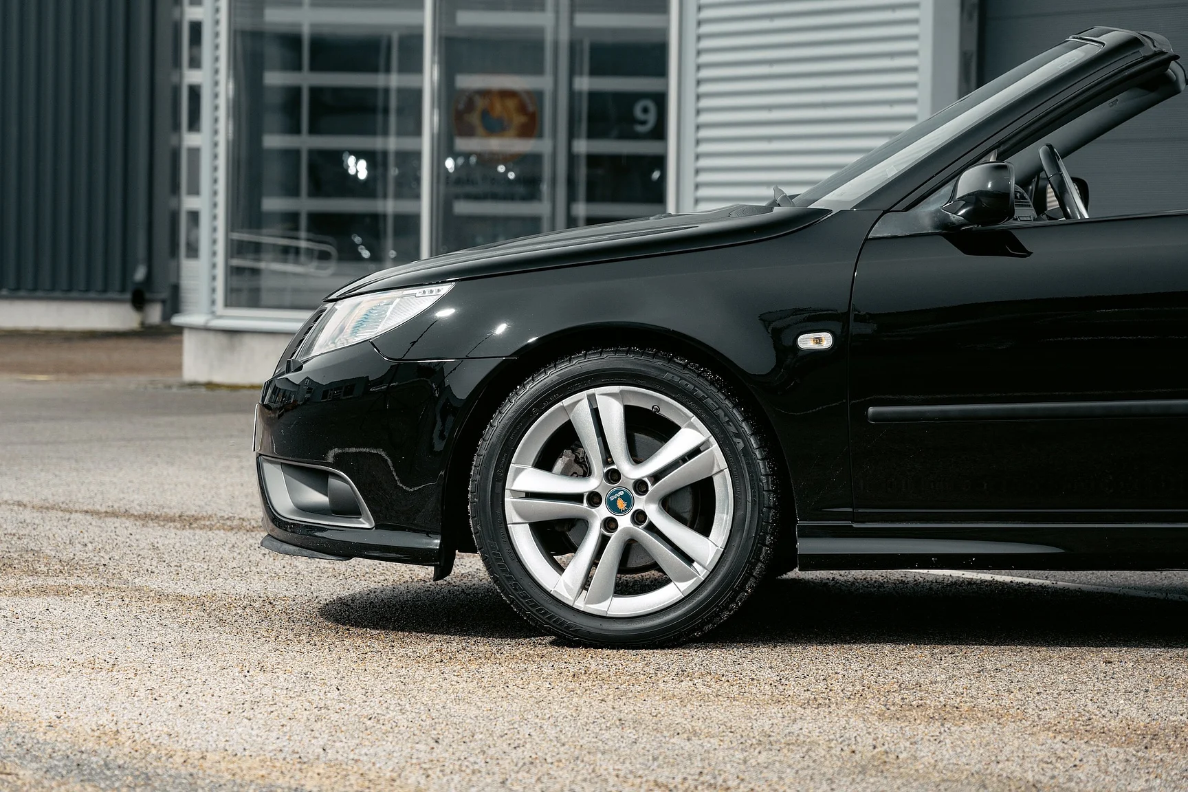 Exteriörbild på 2004 SAAB 9-3 Aero 2.0T Cabriolet (24)