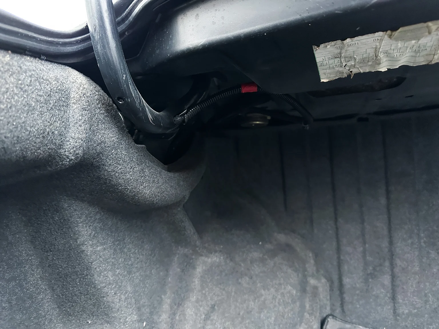 Interior image of 1993 Mercedes-Benz E 320 "AMG" (71)