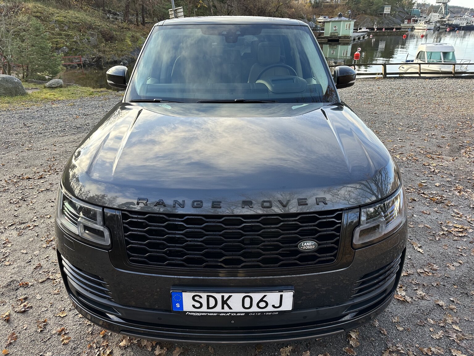 Exterior image of 2019 Range Rover Vouge Autobiography SDV8