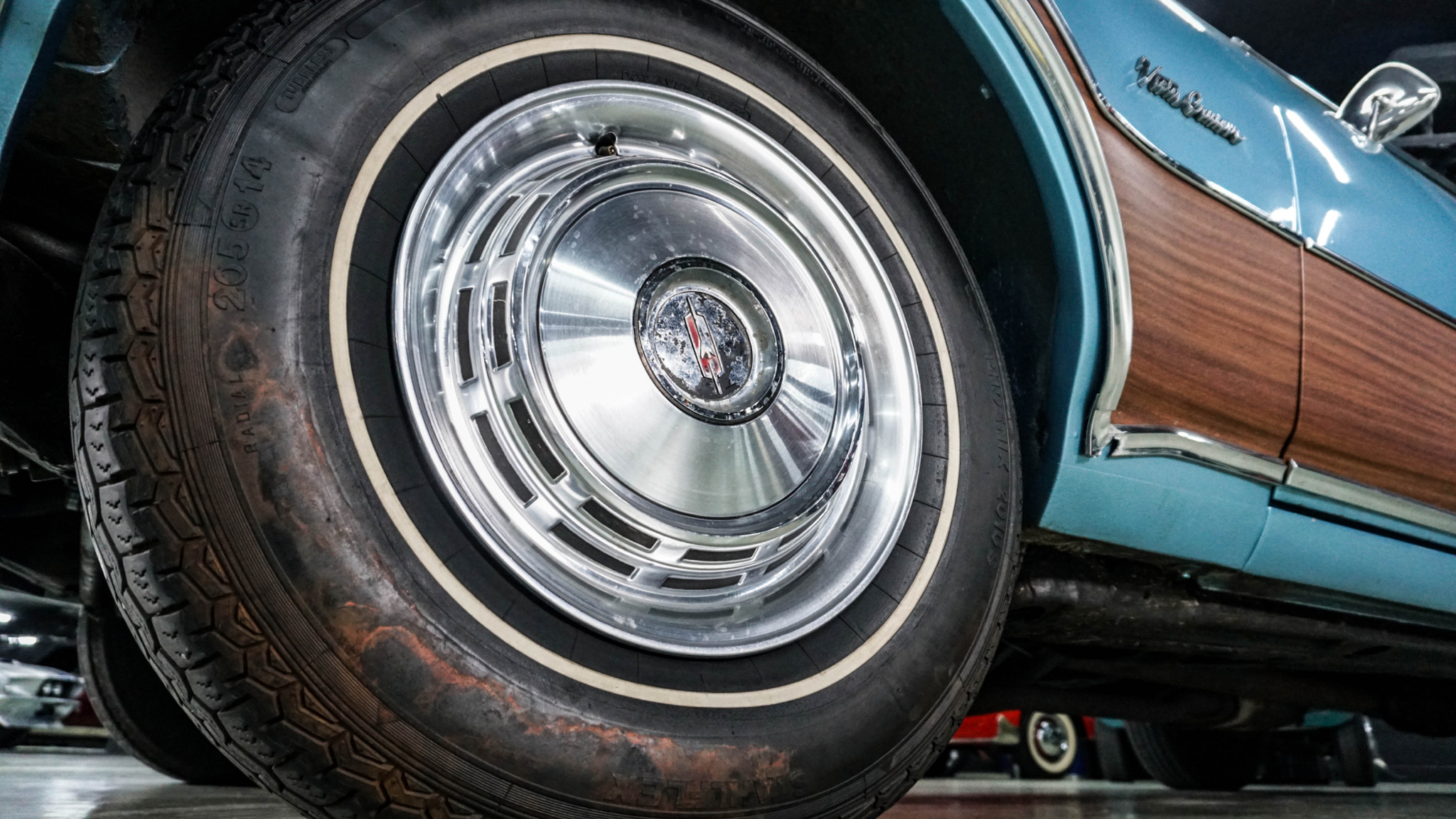 Exterior image of 1968 Oldsmobile Vista Cruiser
