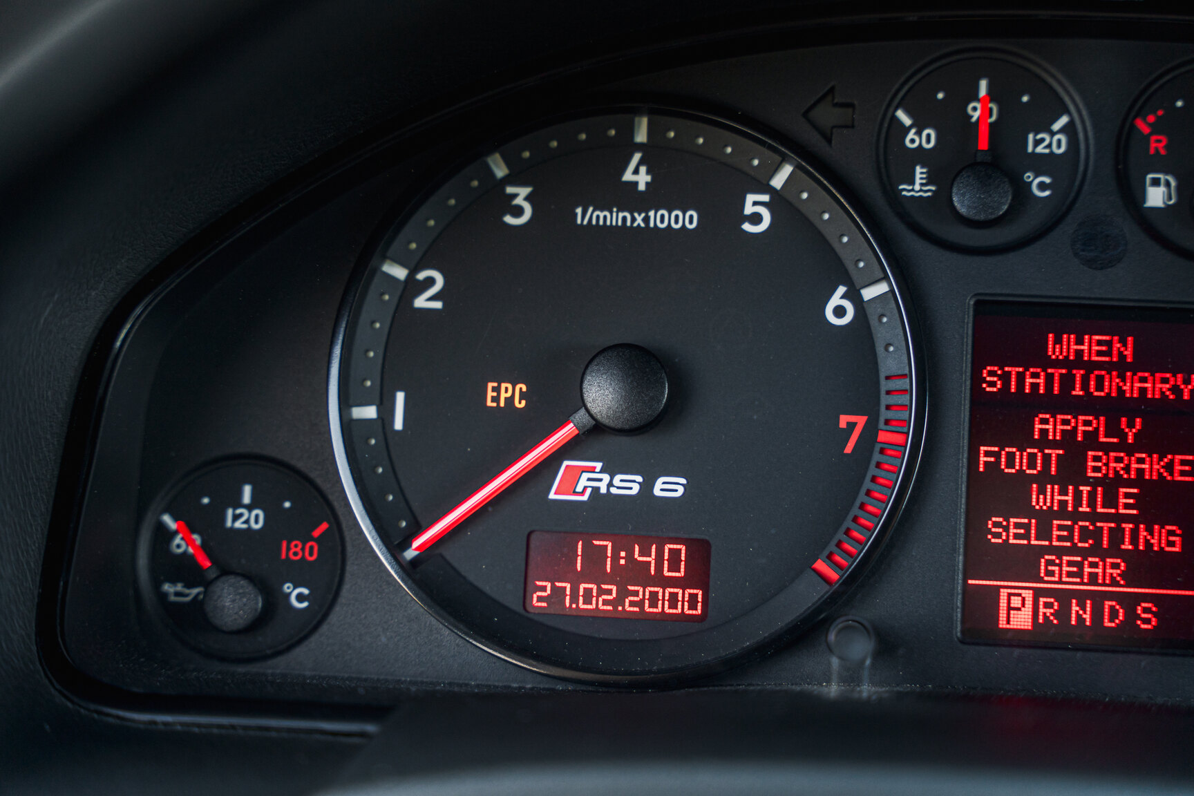 Interior image of 2003  Audi RS6 C5
