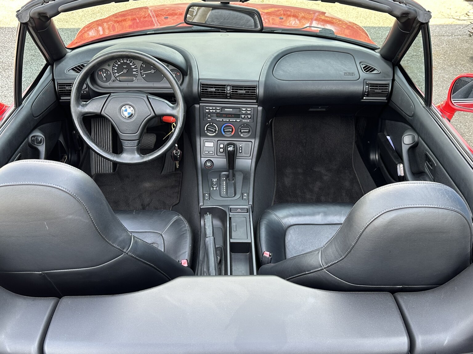 Interiörbild 1997 BMW Z3 Roadster