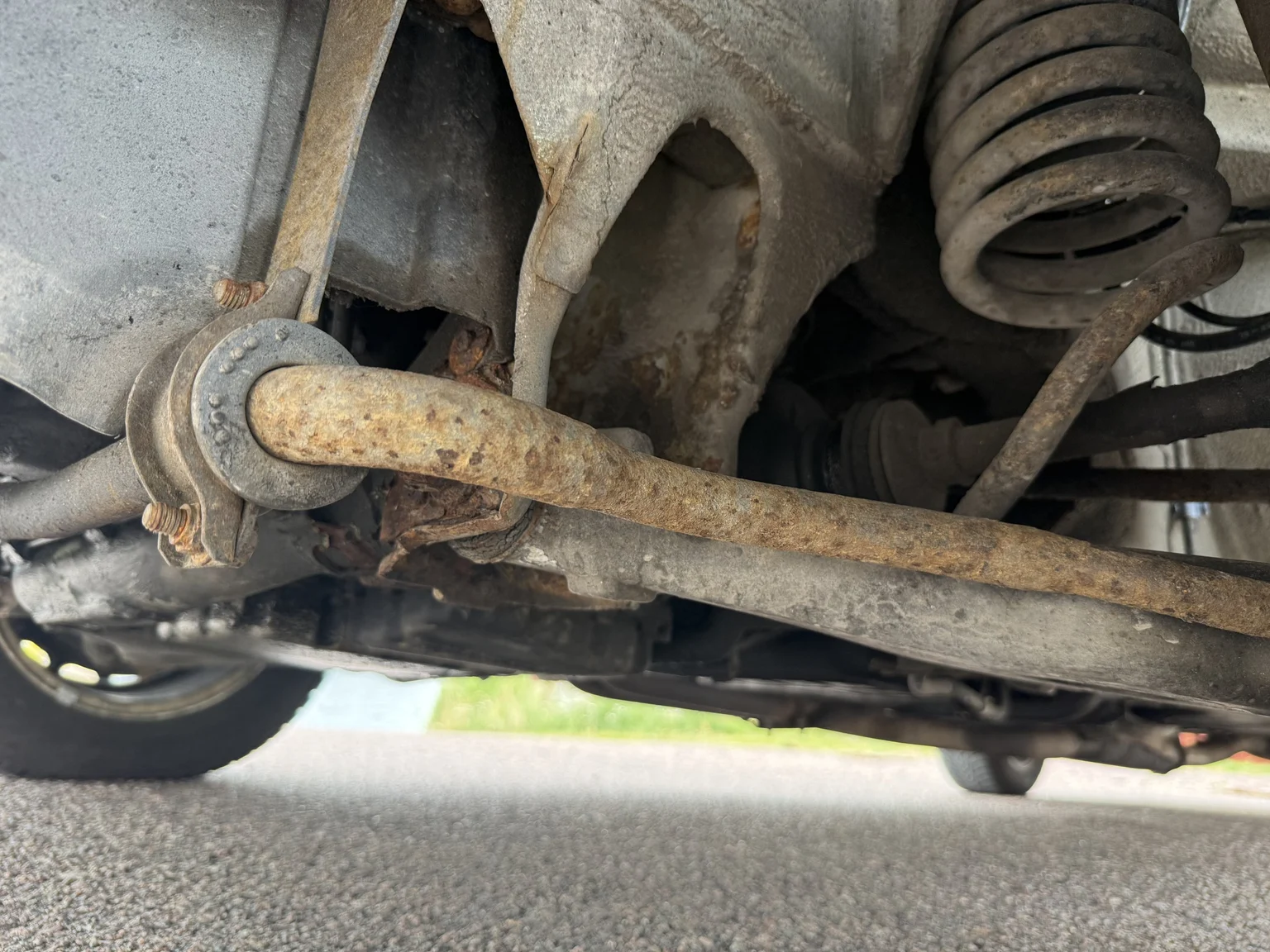 Image of 1991 Mercedes-Benz 300 E 4MATIC mechanics (19)