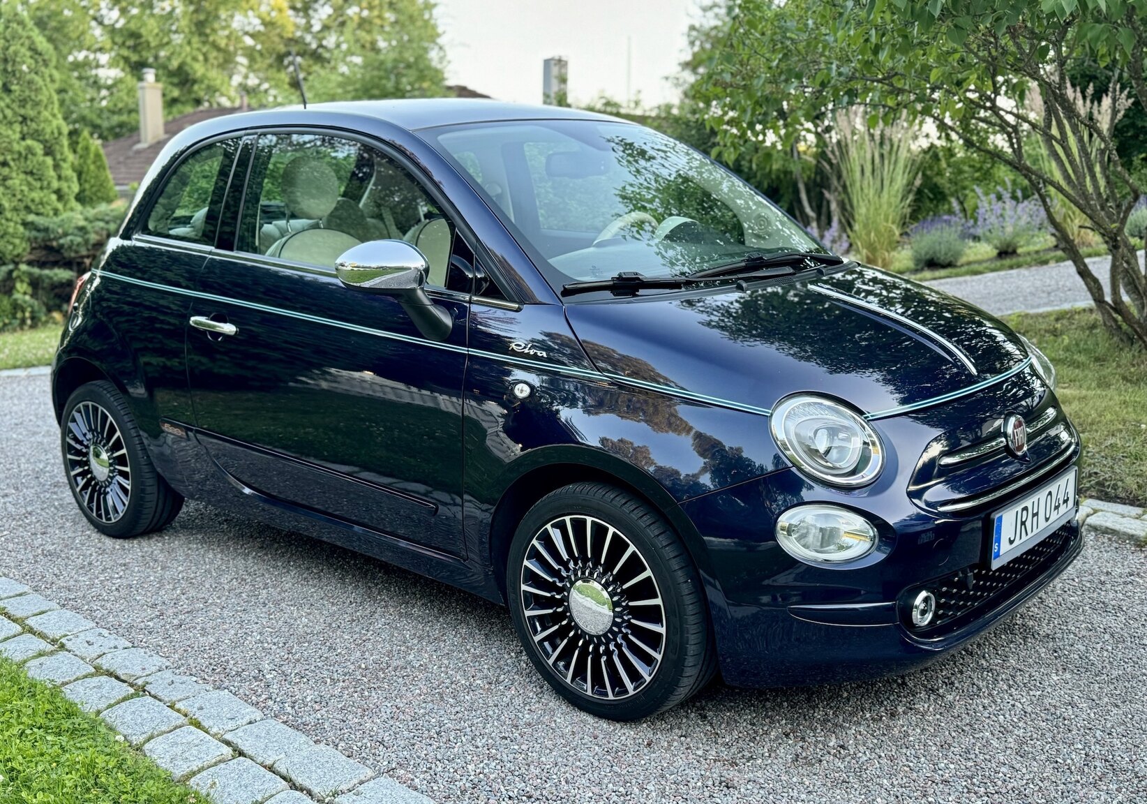 Exteriörbild på 2017 Fiat 500 Riva