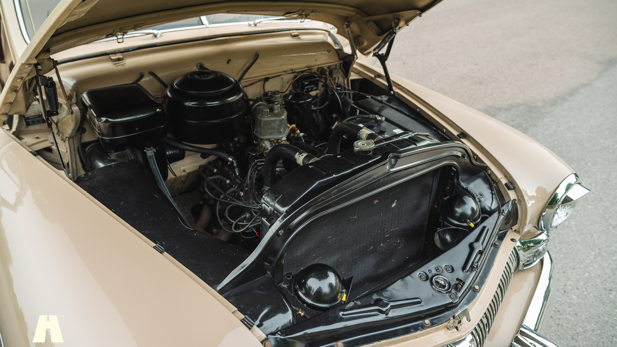 Image of 1950 Mercury Eight Sport Sedan mechanics