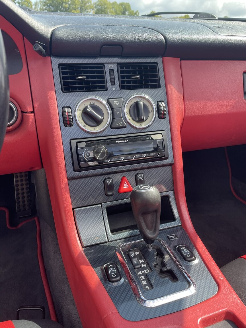 Innenraumfoto von 1998 1998 MERCEDES BENZ SLK 230 