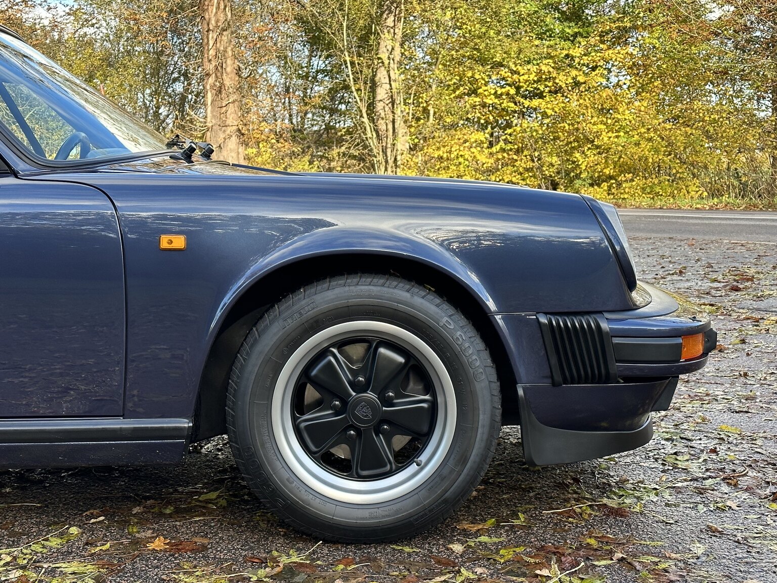 Aussenfoto 1986 Porsche 911 Carrera 3.2