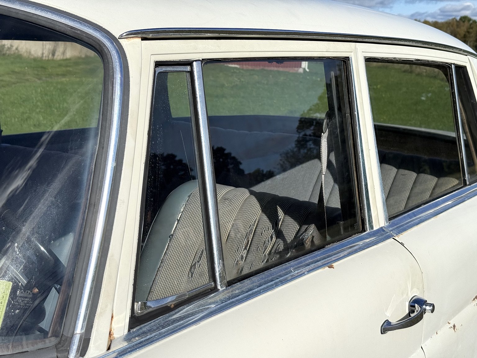 Exteriörbild på 1967 Mercedes-Benz 200