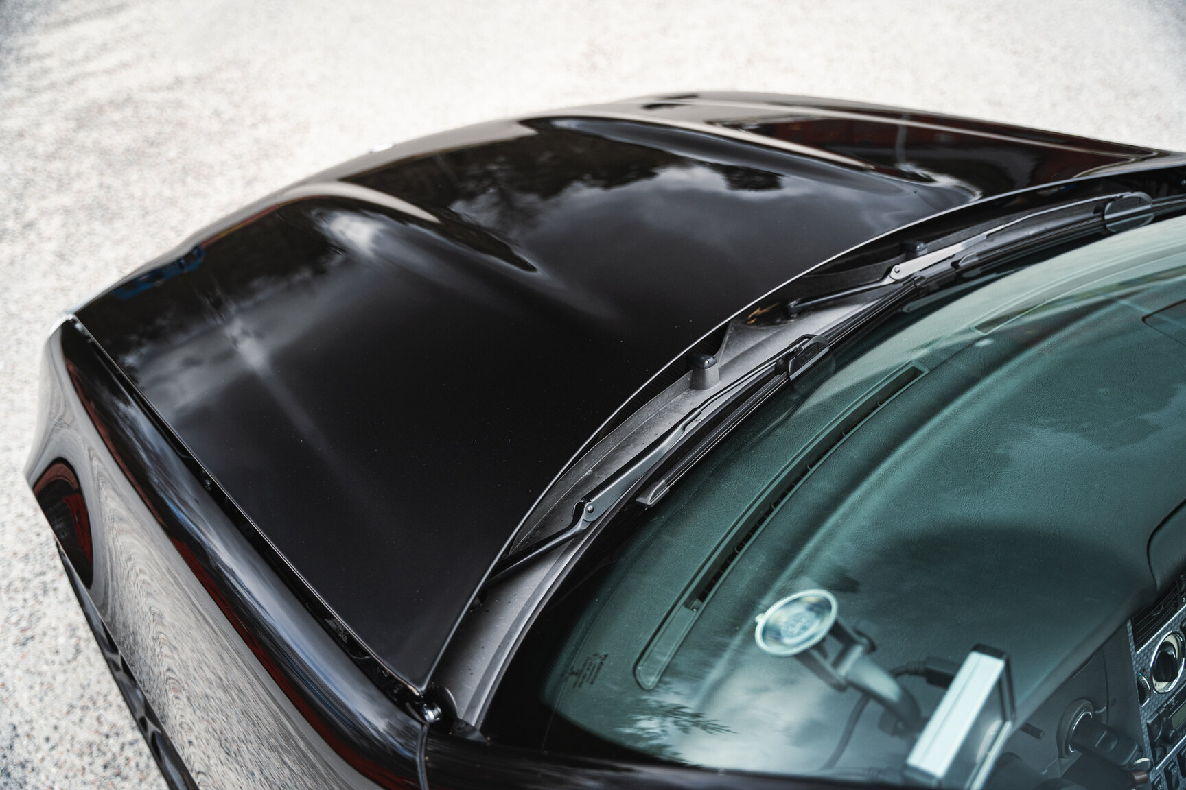 Exterior image of 2001 Mercedes-Benz SLK 32 AMG