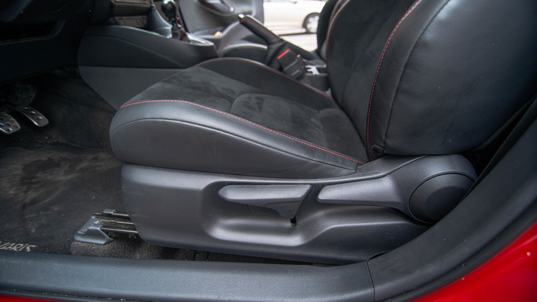 Interiörbild 2021 Toyota GR Yaris 