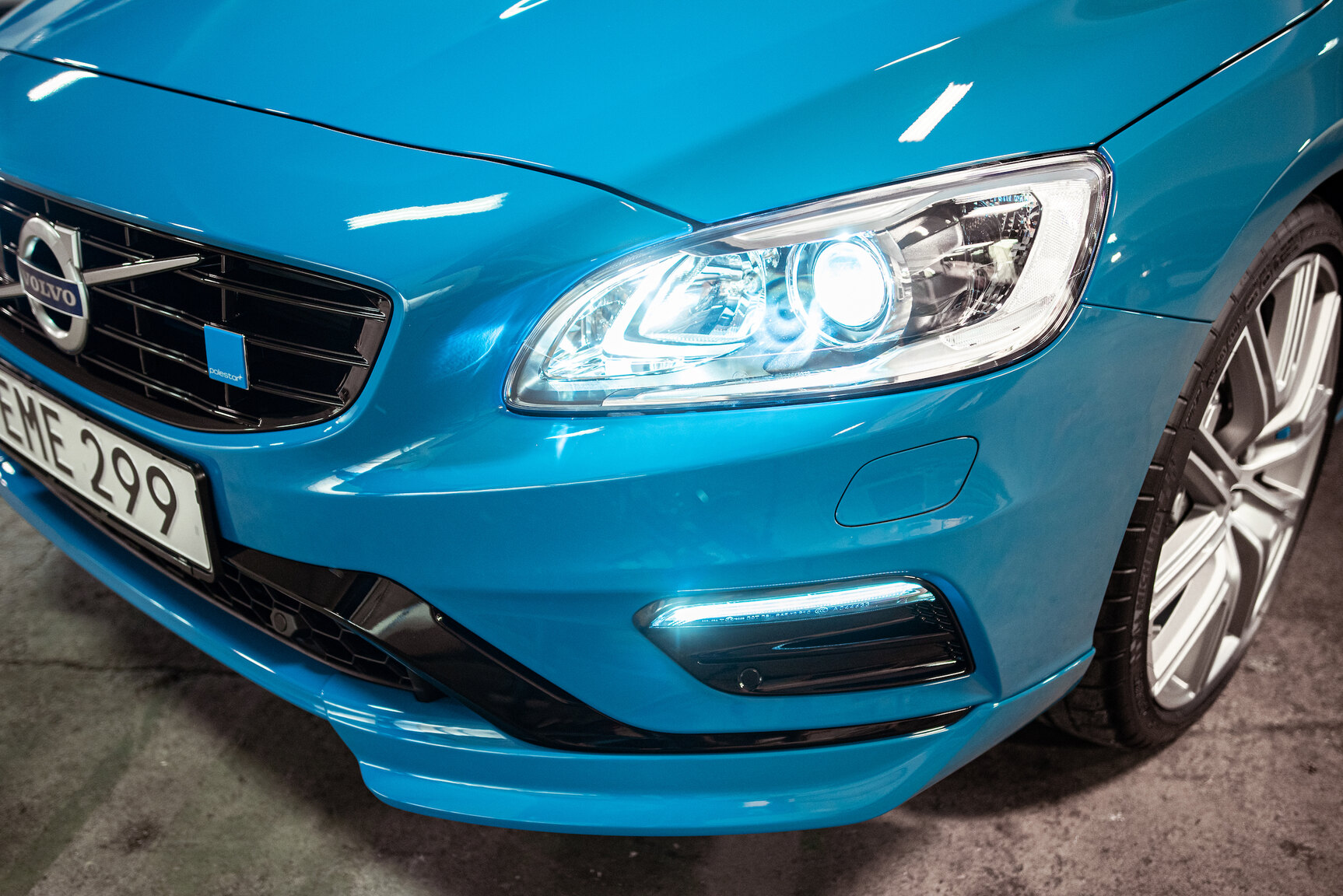 Exterior image of 2017 Volvo V60 Polestar T6 AWD