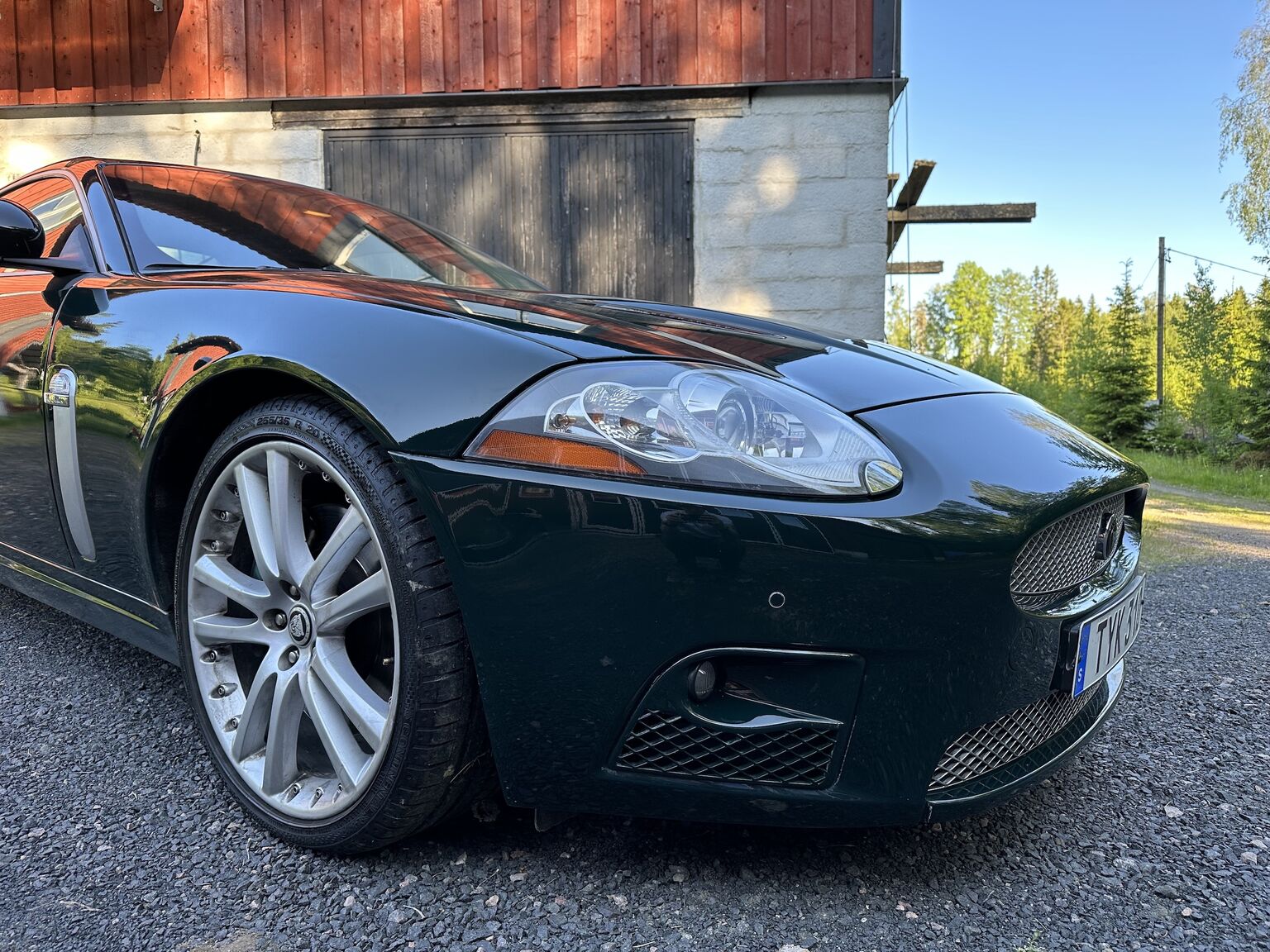 Exteriörbild på 2007 Jaguar XKR (9)