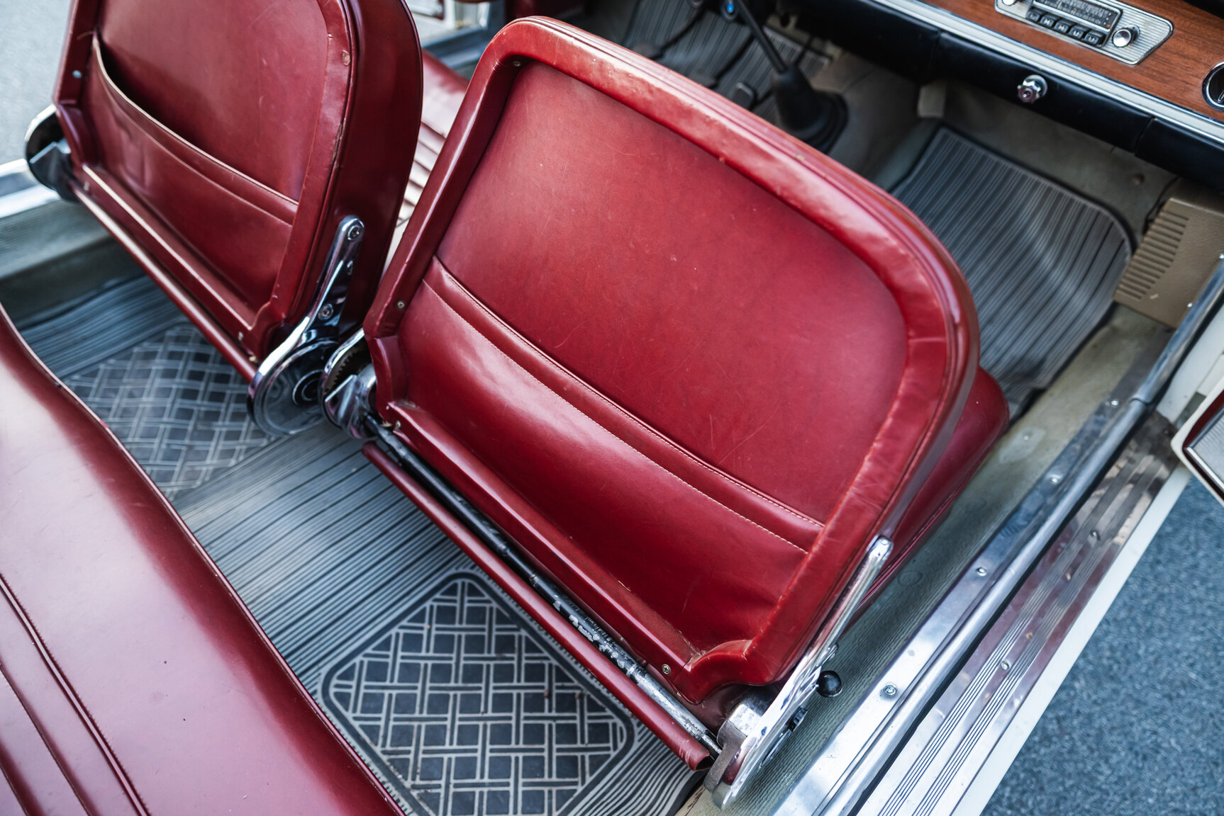 Interior image of 1964 Lancia Flavia Vignale  
