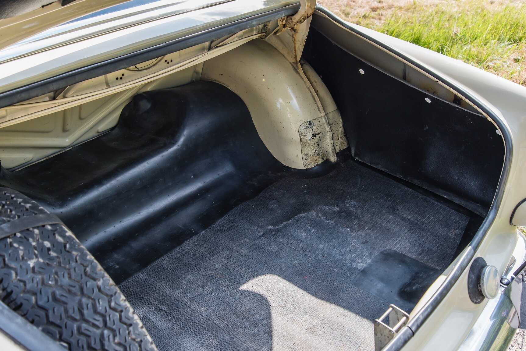 Interior image of 1968 Volvo Amazon