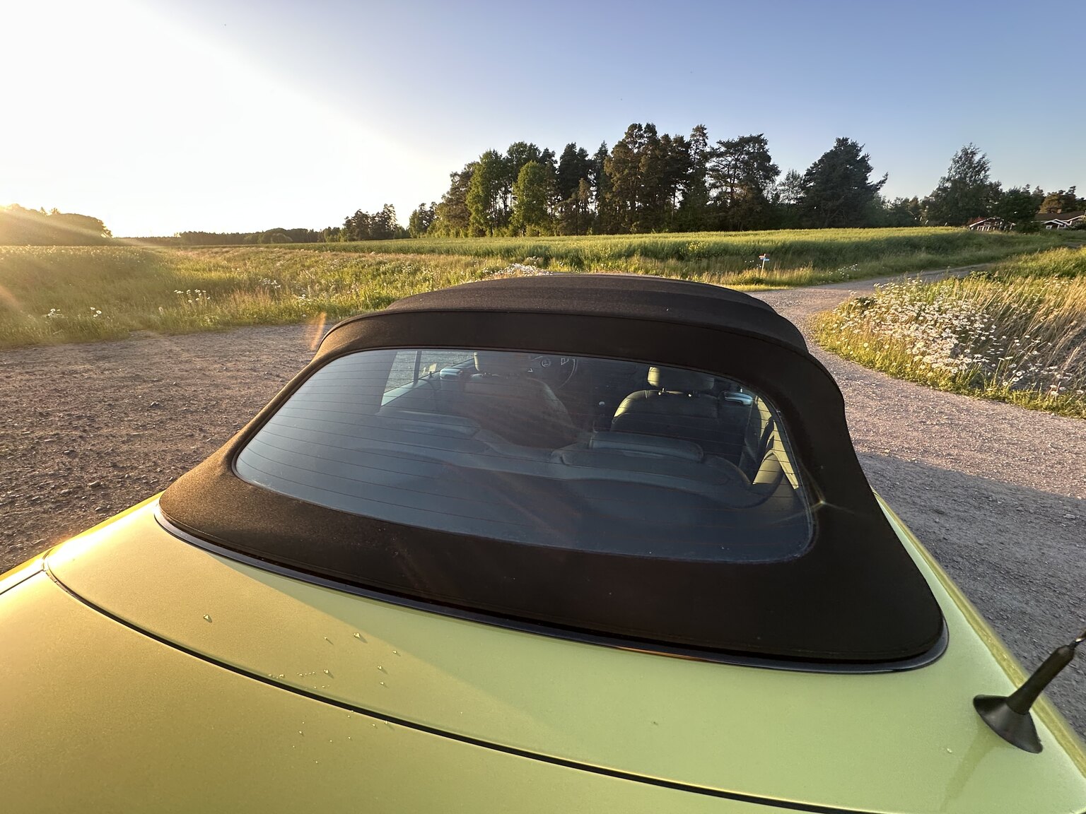 Exterior image of 2004 SAAB 9.3 Aero Convertible 2.0T