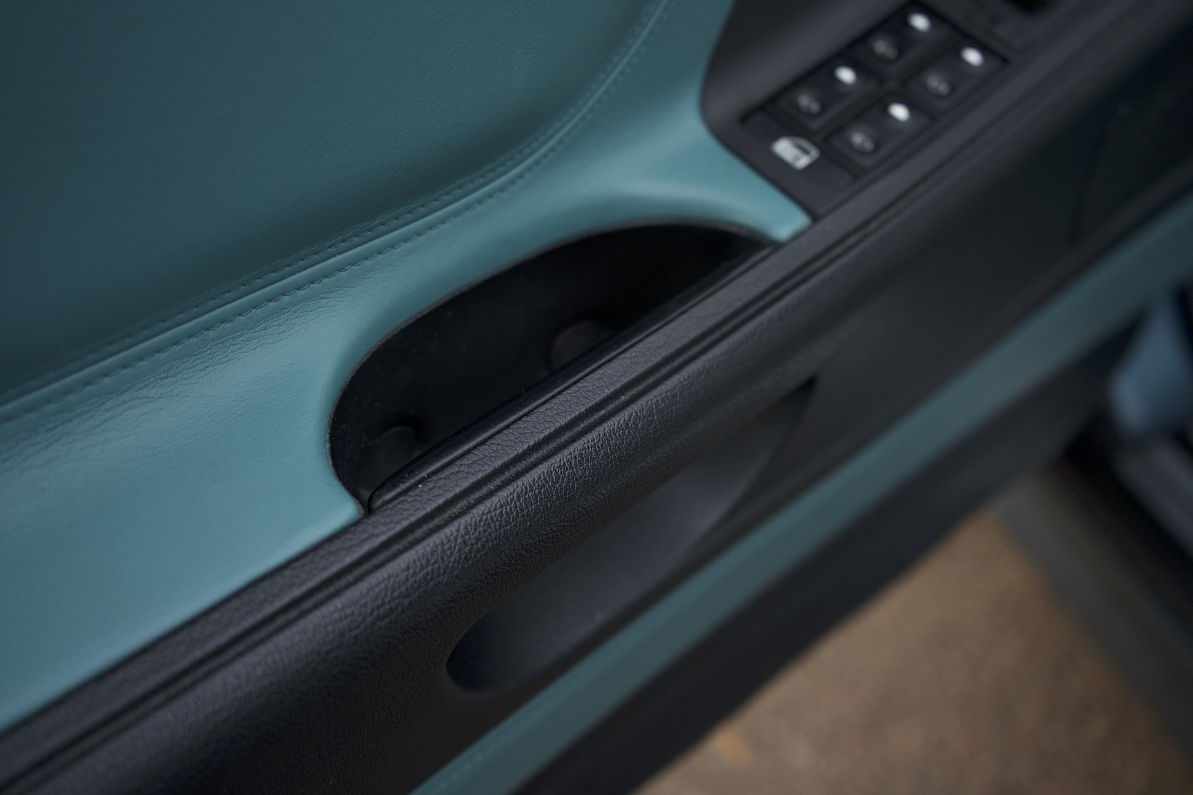 Interiörbild 1992 BMW 850i 6-speed manual - NO RESERVE