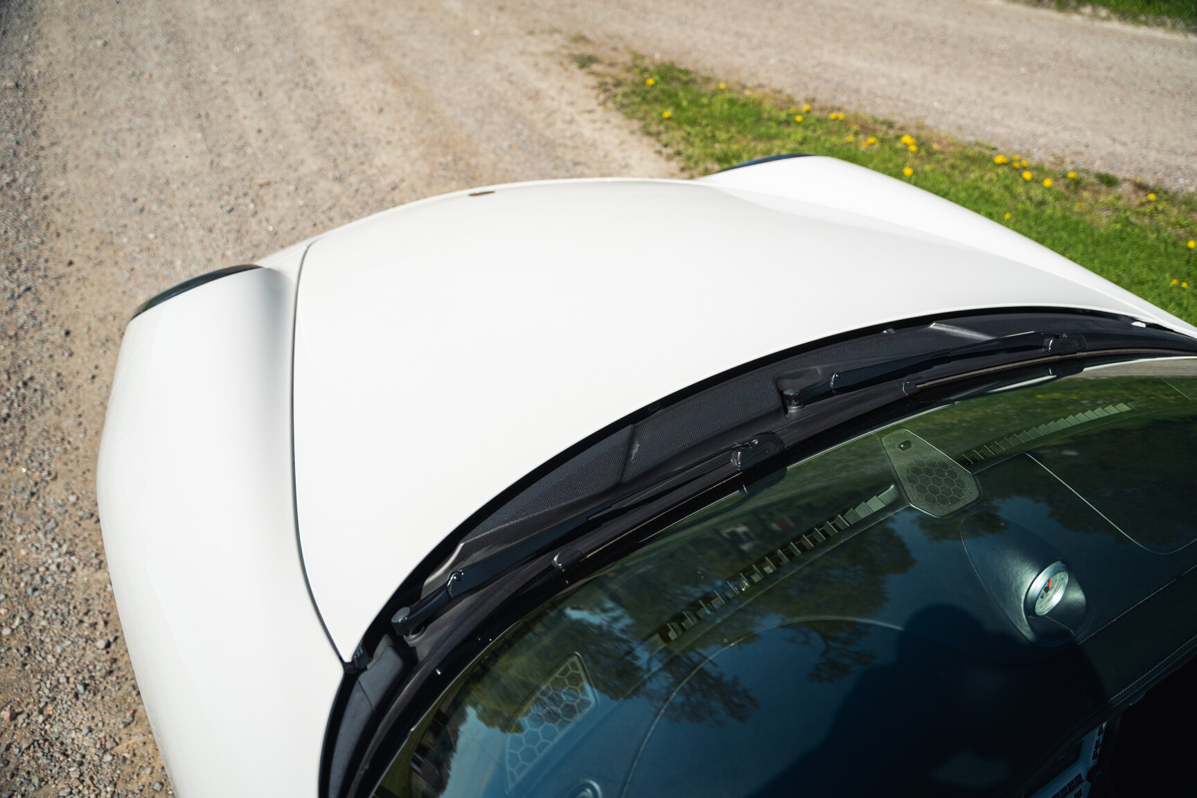 Exterior image of 2008 Porsche 911 Turbo Cabriolet (28)