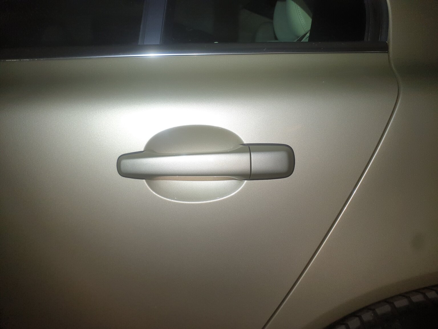 Exteriörbild på 2008 Volvo S80 2.5T