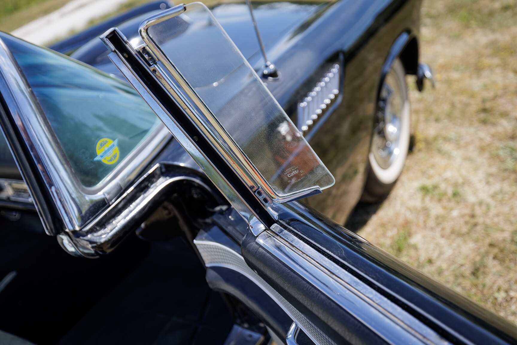 Innenraumfoto von 1956 Ford Thunderbird