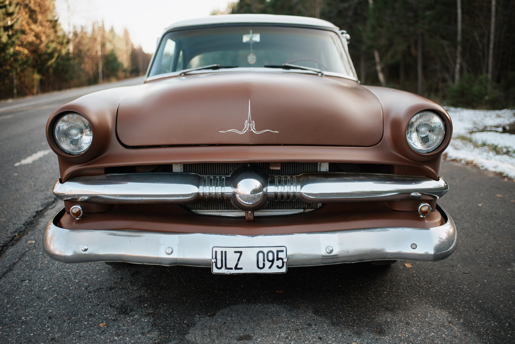 Aussenfoto 1953 Ford Mainliner Custom