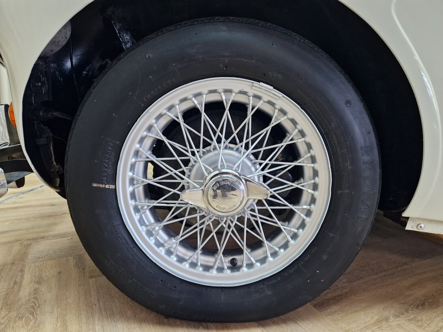 Aussenfoto Austin Healey