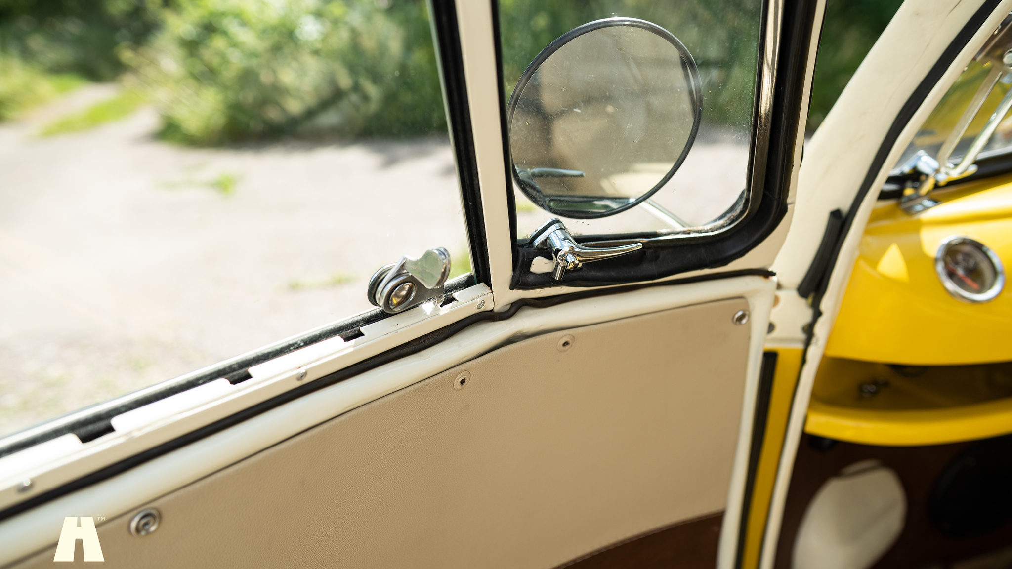 Interiörbild 1974 Volkswagen T1 Split Window  