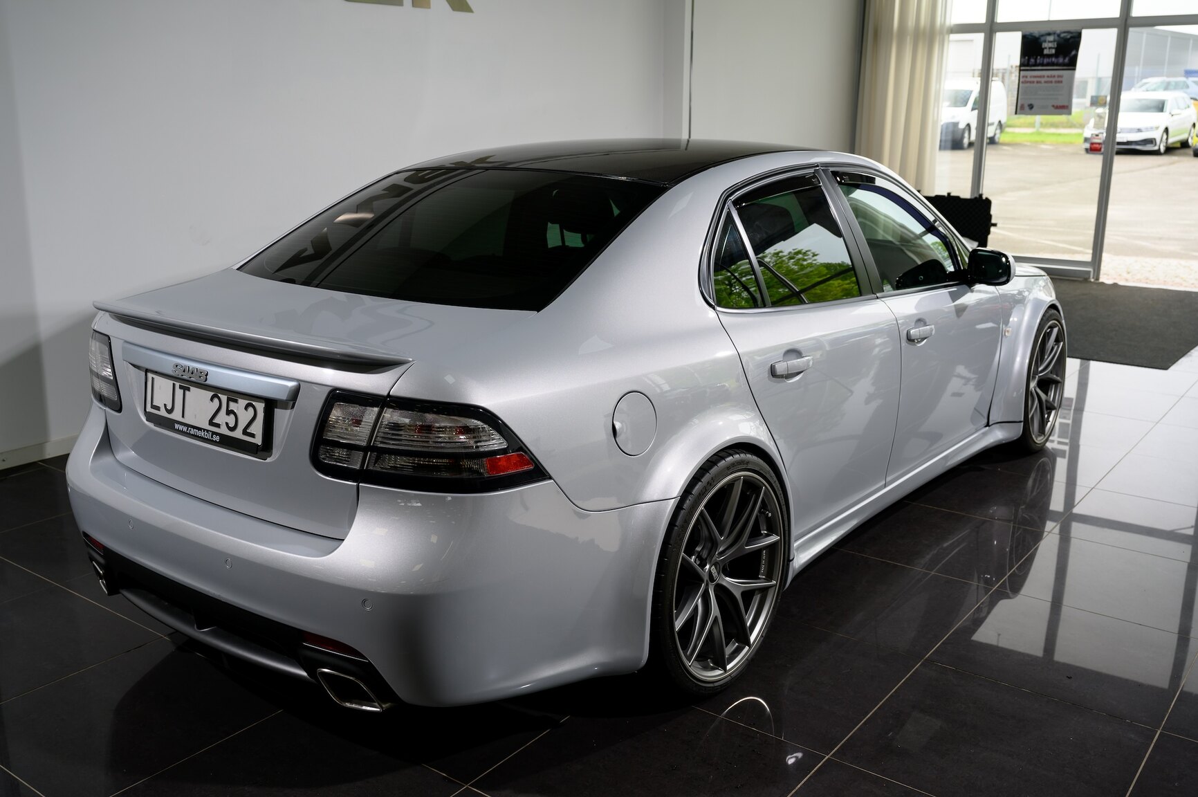 Exterior image of 2008 SAAB 9-3 Aero SportSedan Silver Beast SFRO