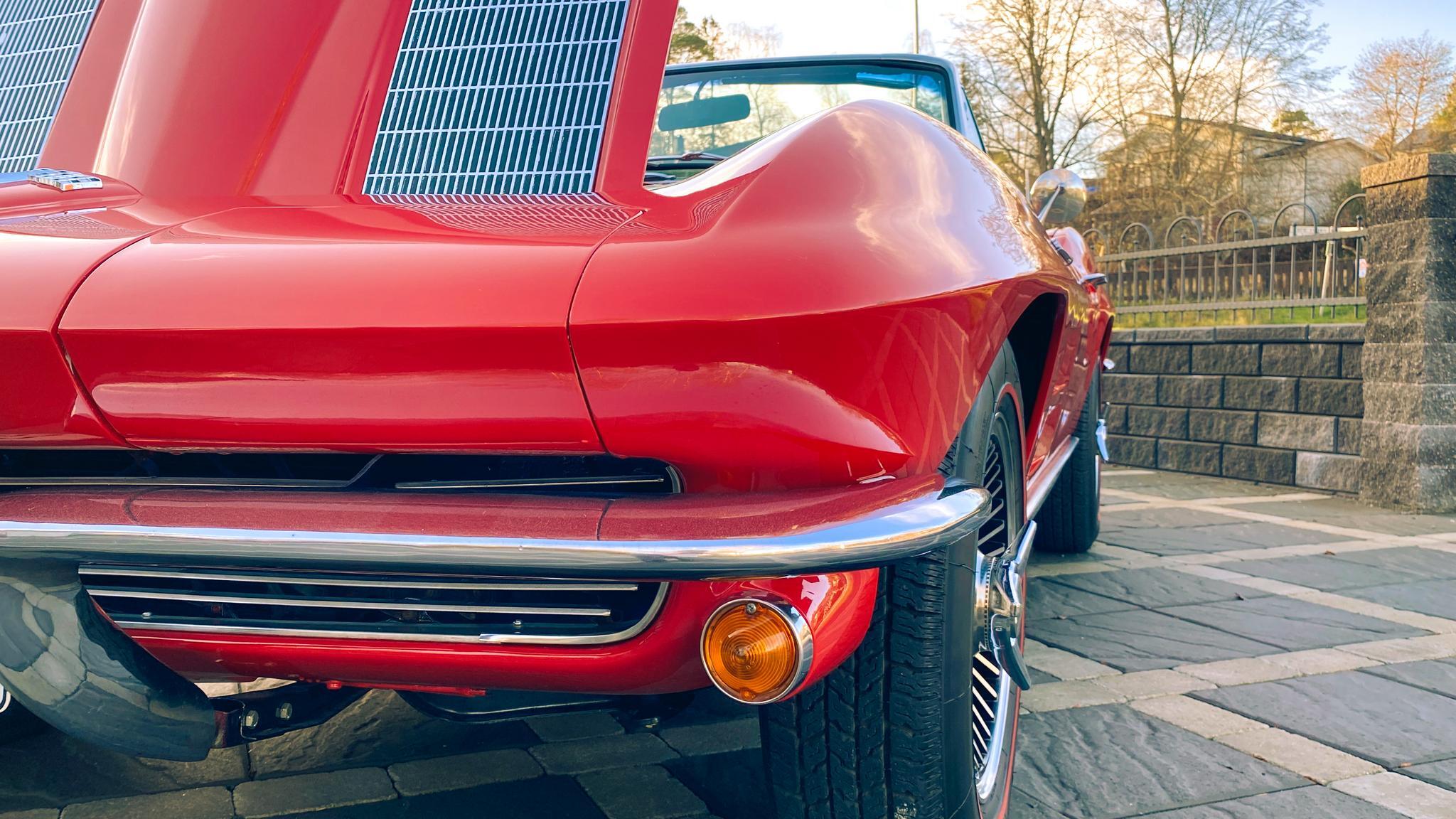 Exteriörbild på 1963 Corvette C2 Stingray
