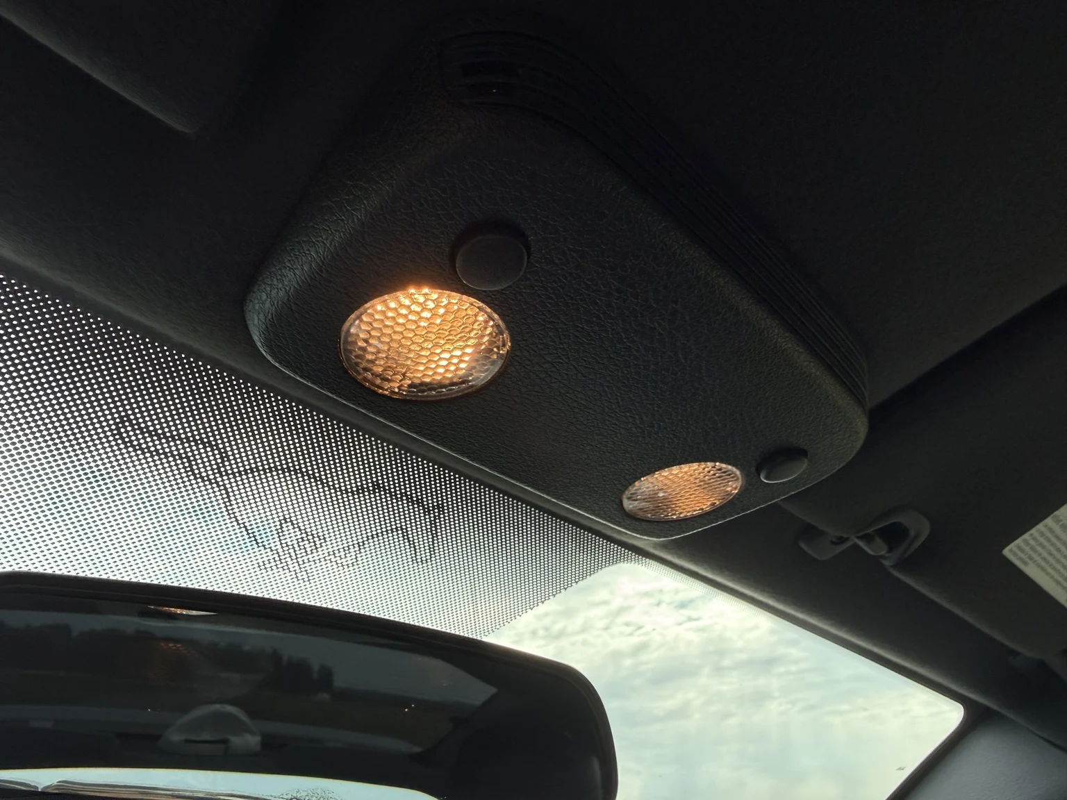 Innenraumfoto von 2006 Ford Mustang GT (42)
